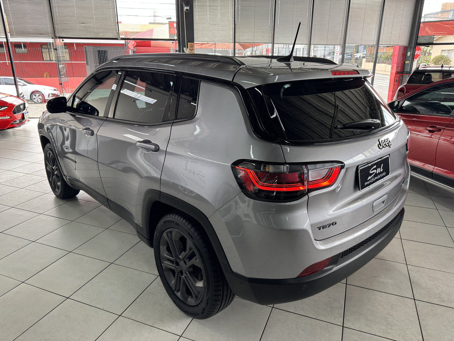 JEEP COMPASS LONGITUDE 1.3 T270 FLEX AUT.