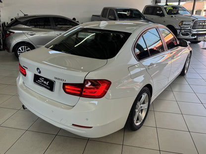 BMW 320i 2.0 TURBO ACTIVE FLEX AUT.