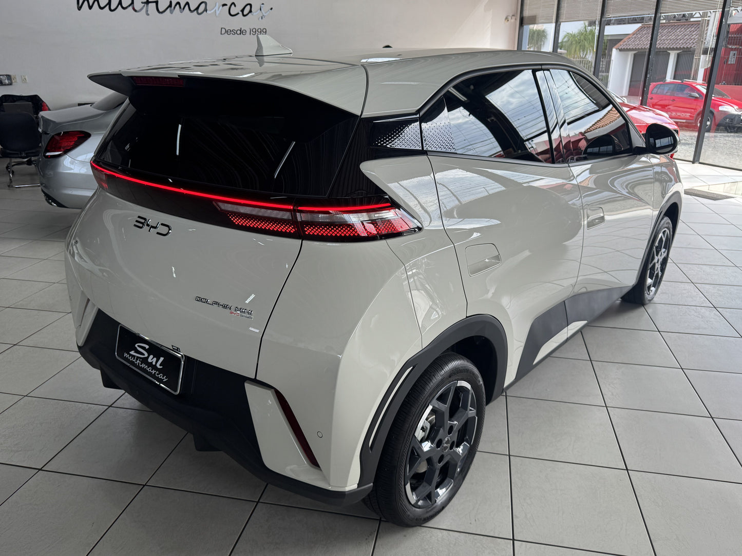BYD DOLPHIN MINI GS EV