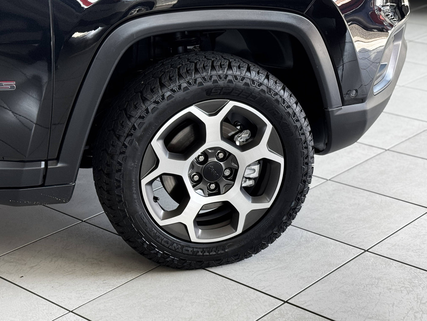 JEEP COMPASS TRAILHAWK 2.0 TD350 4X4 C/ TETO
