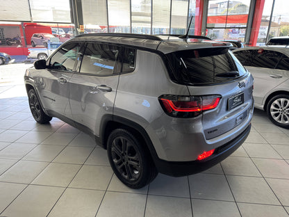 JEEP COMPASS LONGITUDE 80 ANOS 1.3 T270 FLEX AUT.
